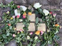 vier Stolpersteine für Elise Wegner, Ilse Widmann, Ernestine und Gisela Grünbaum © MTS